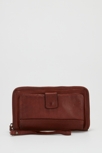 Ari Leather Credit Card Crossbody