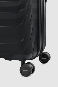 Octolite Neo 81cm Suitcase