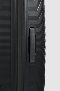 Octolite Neo 81cm Suitcase